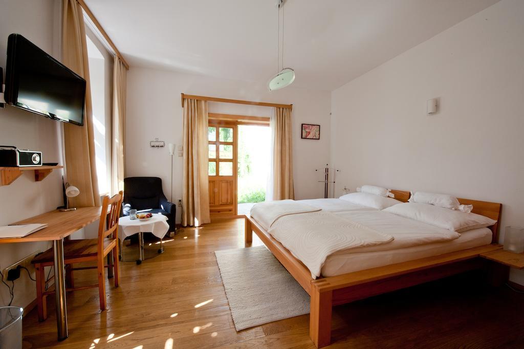 Schreiners Essen Und Wohnen Hotel