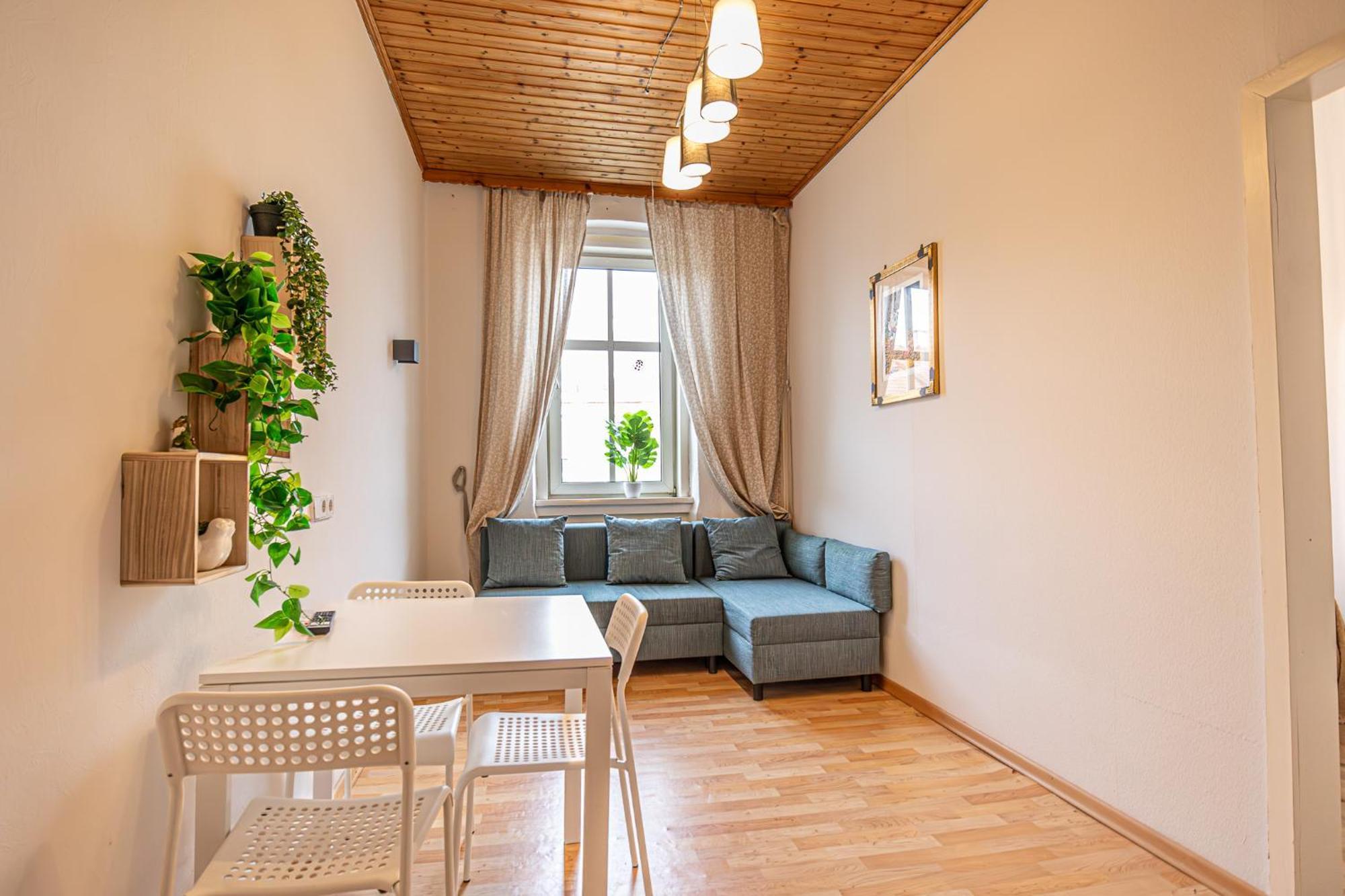 1br Apt. Urban Oasis By Stadthalle *