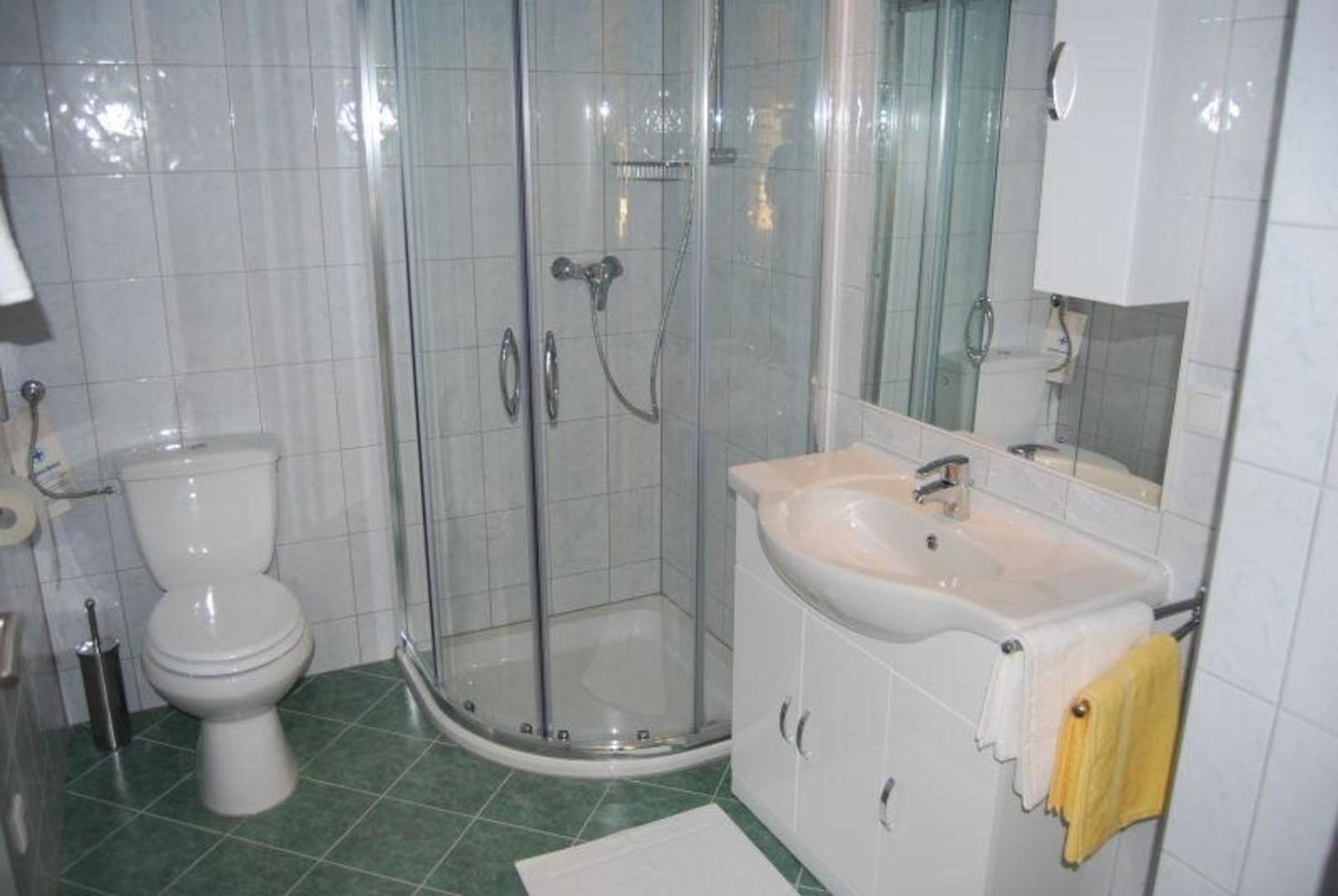 Ferienwohnung Florian 2 In 21-floridsdorf Apartment Vienna