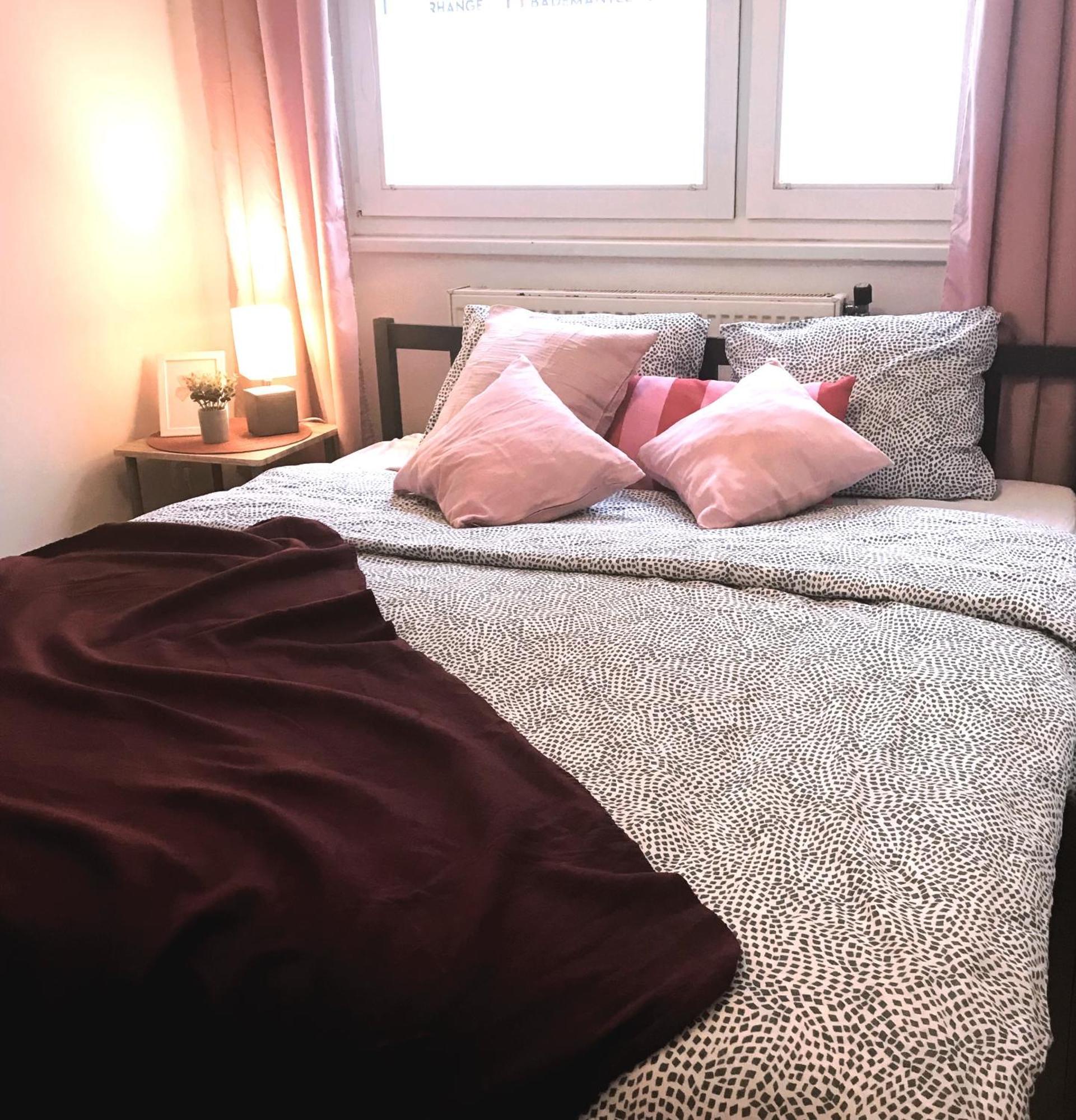 Nr.1 Perfect 3 Bedrooms Near To Main Train Station *