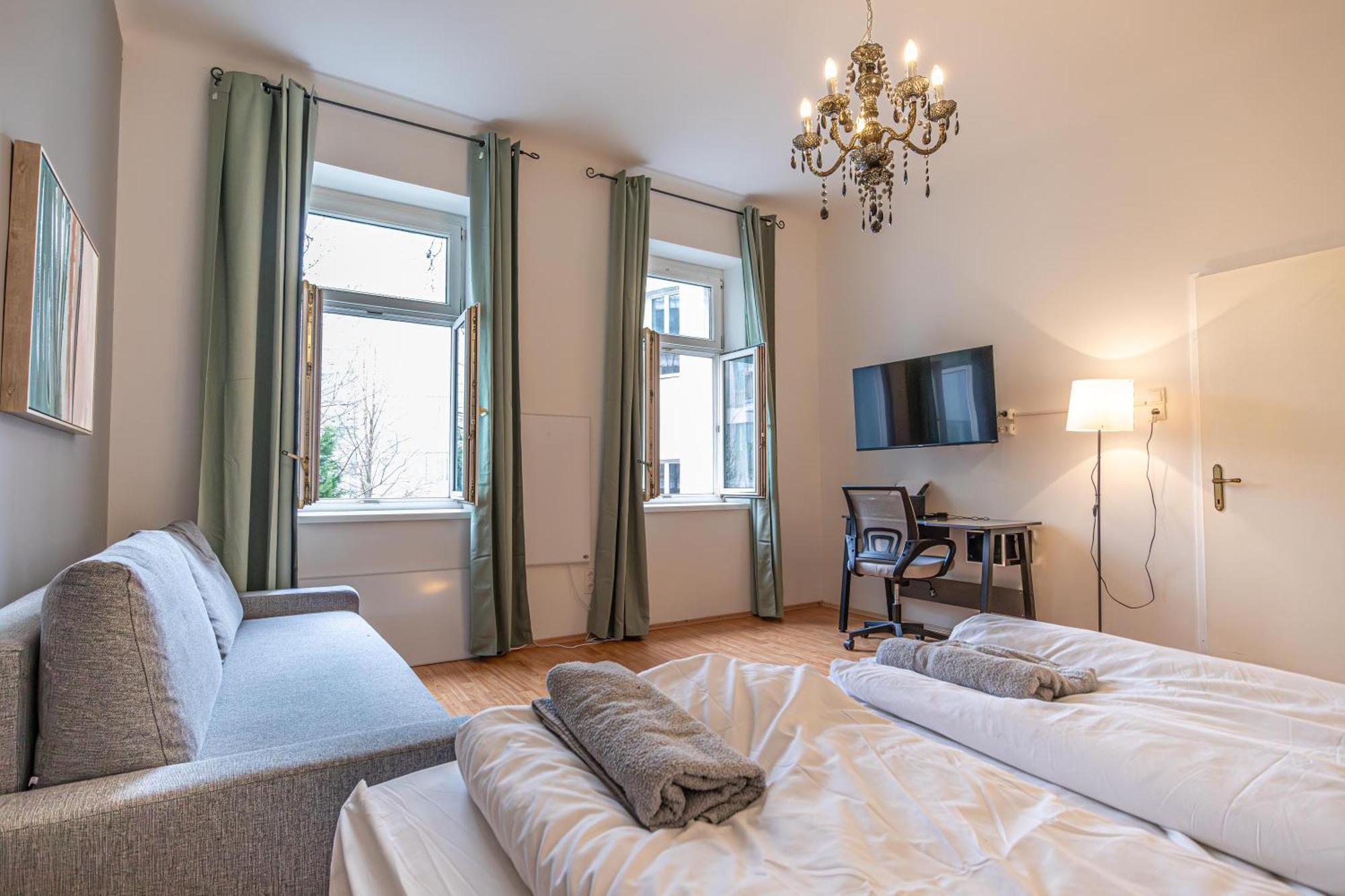 Enjoy The Danube And Prater Stern From Our 1br Gem Vienna