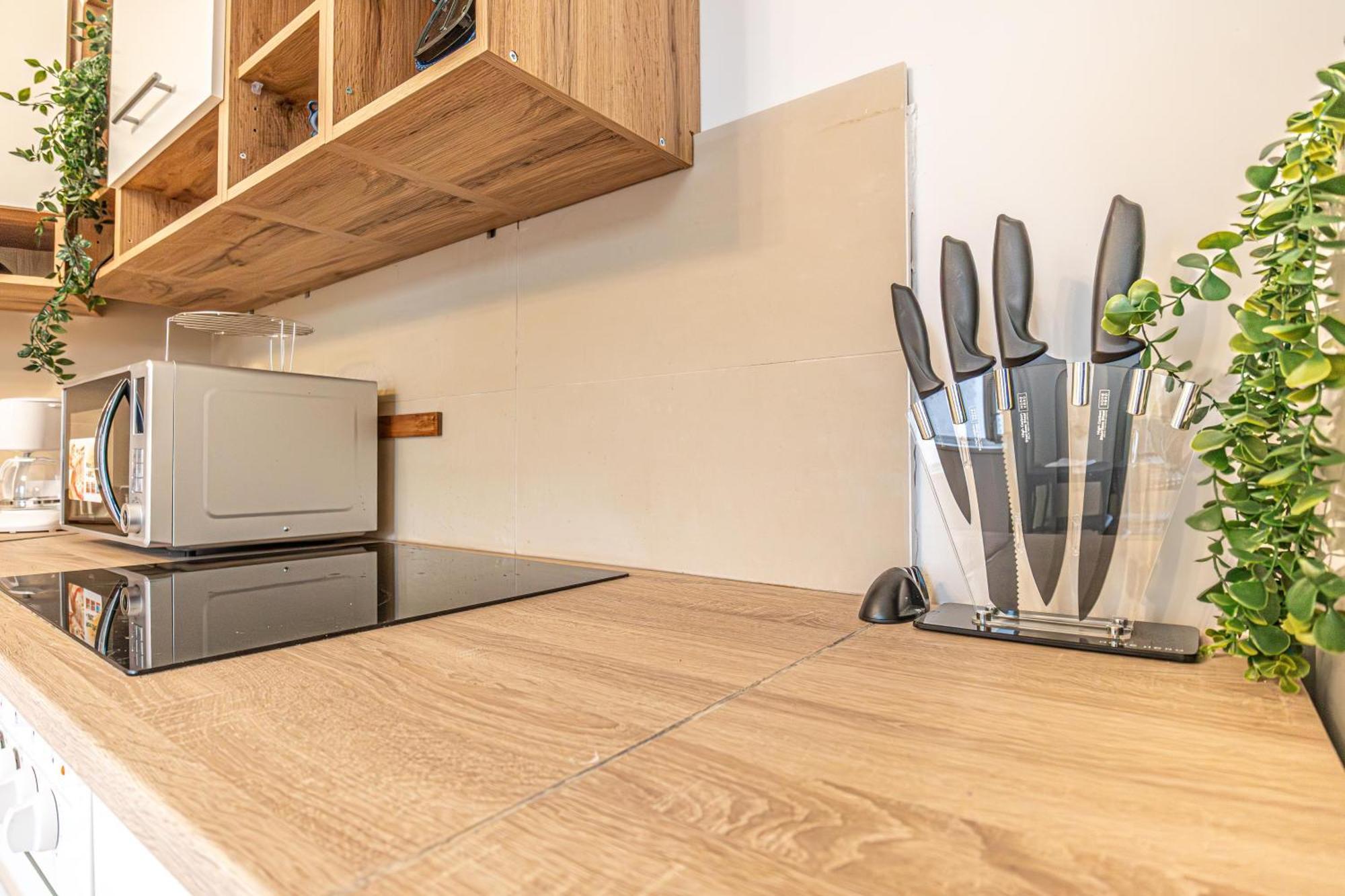 Enjoy The Danube And Prater Stern From Our 1br Gem Apartment *