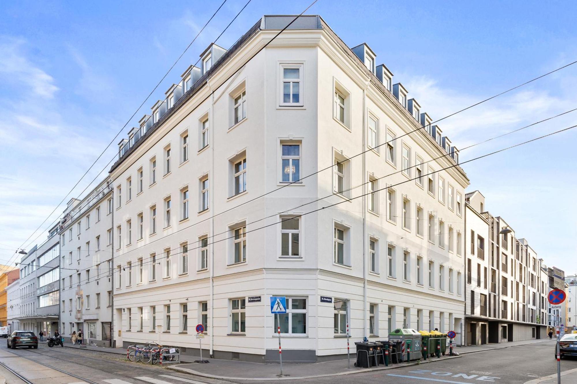Apartment Traum-wohnung, 63m², Oeffi-anbindung, smart-tv. *