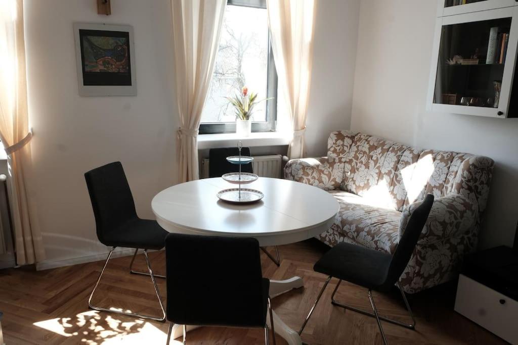 Stilvolles Augarten Refugium Apartment Vienna