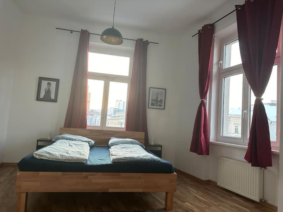 Apartamento Klimatisierter Wiener Altbauflair Im Zentrum Wiens Viena