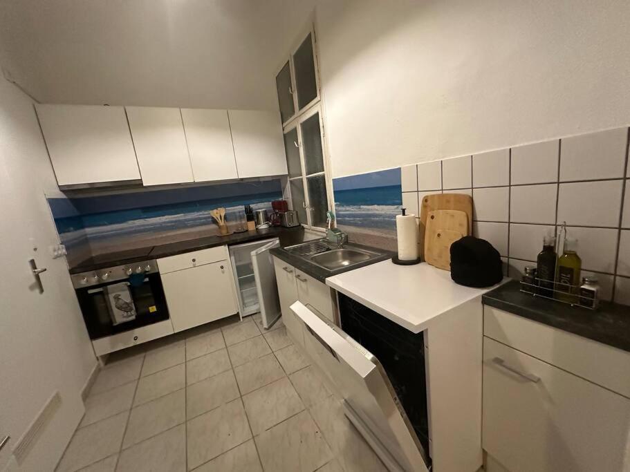 Klimatisierter Wiener Altbauflair Im Zentrum Wiens * Viena