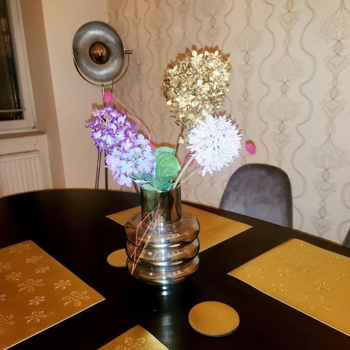 Urban Chic Retreat! Stadtapartment, Zentrale Lage Apartment *