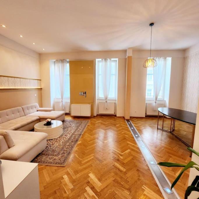 Urban Chic Retreat! Stadtapartment, Zentrale Lage Vienna