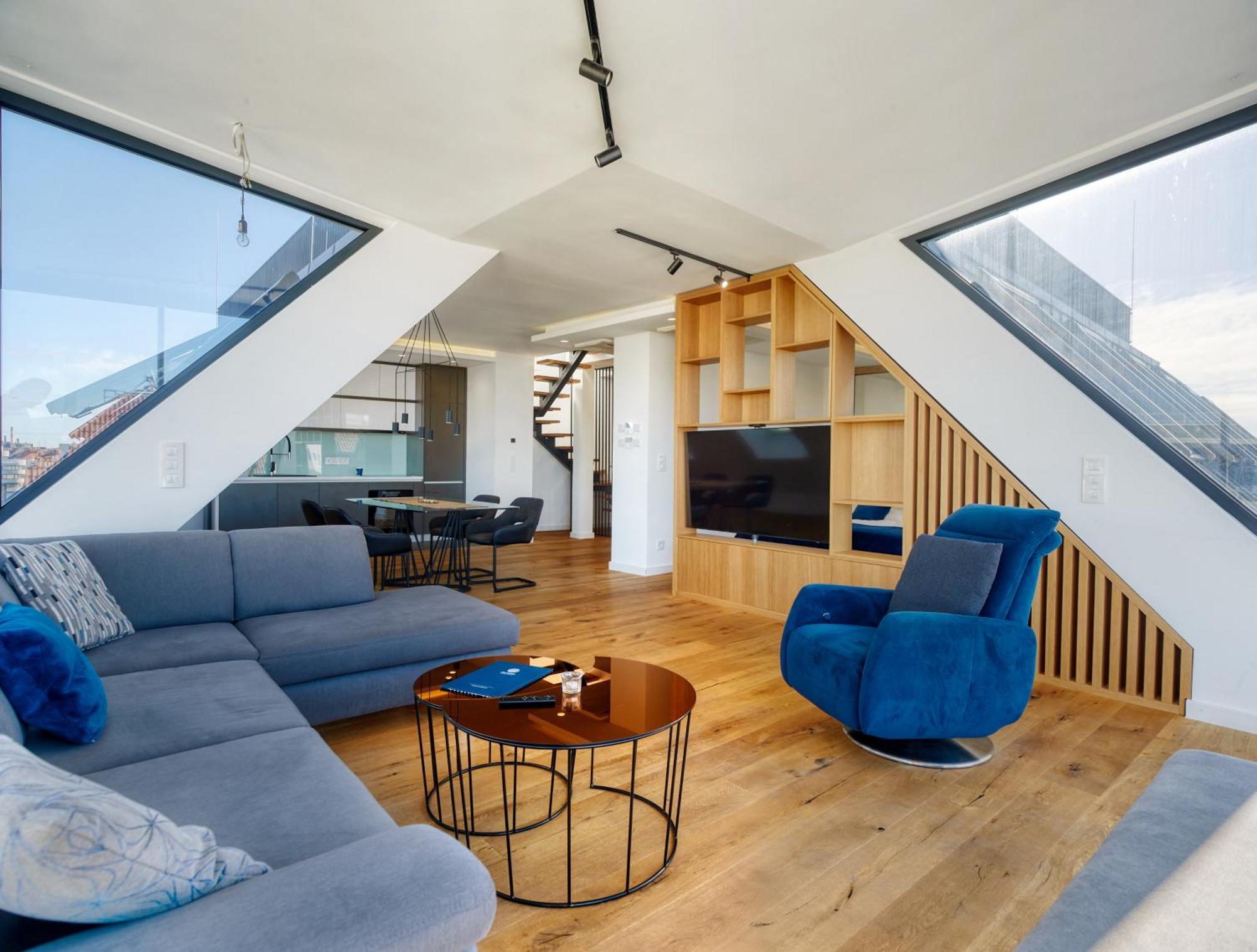 Nook Zehn & Loft By Irundo *