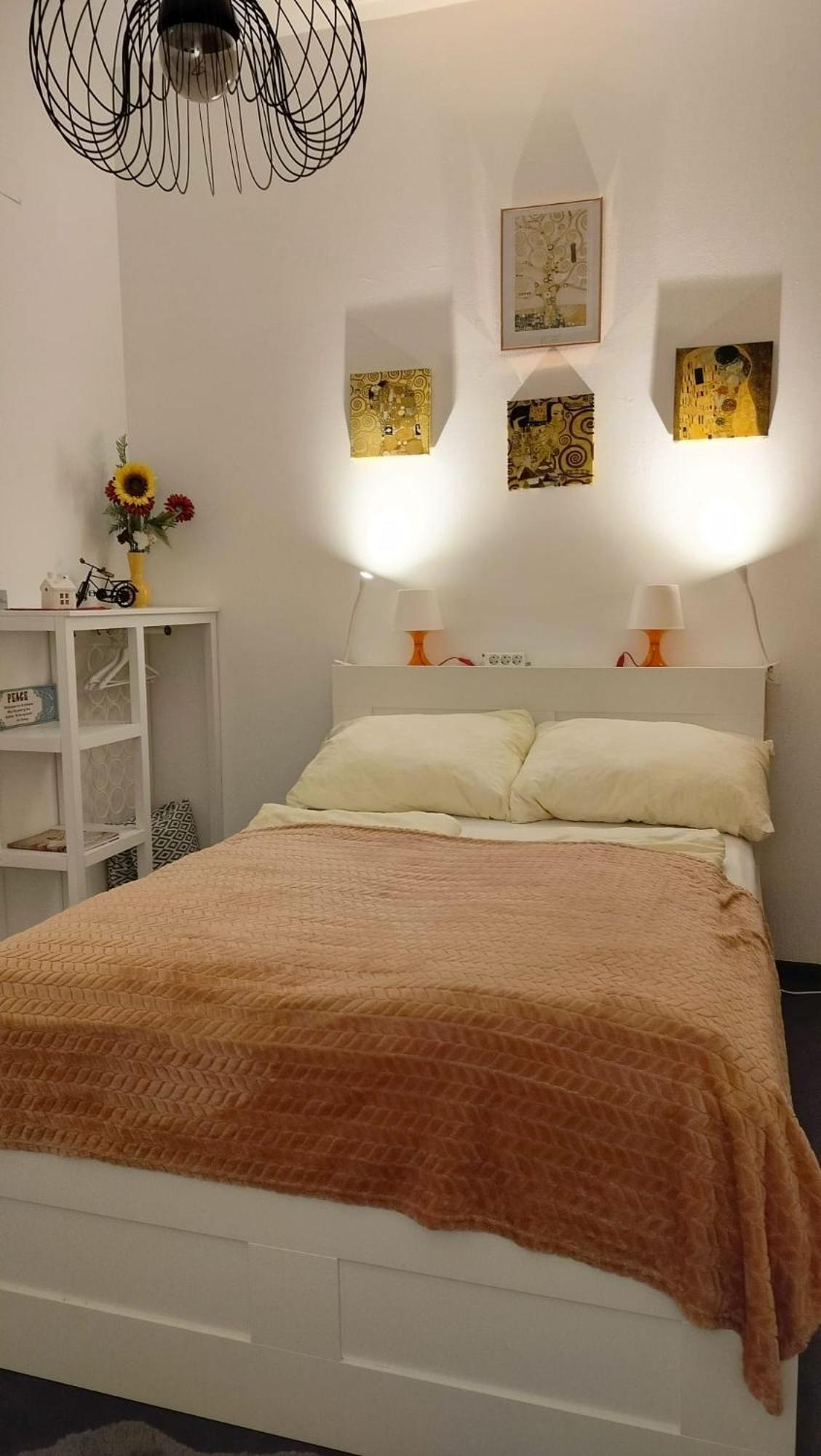 And Cosy Apartment *