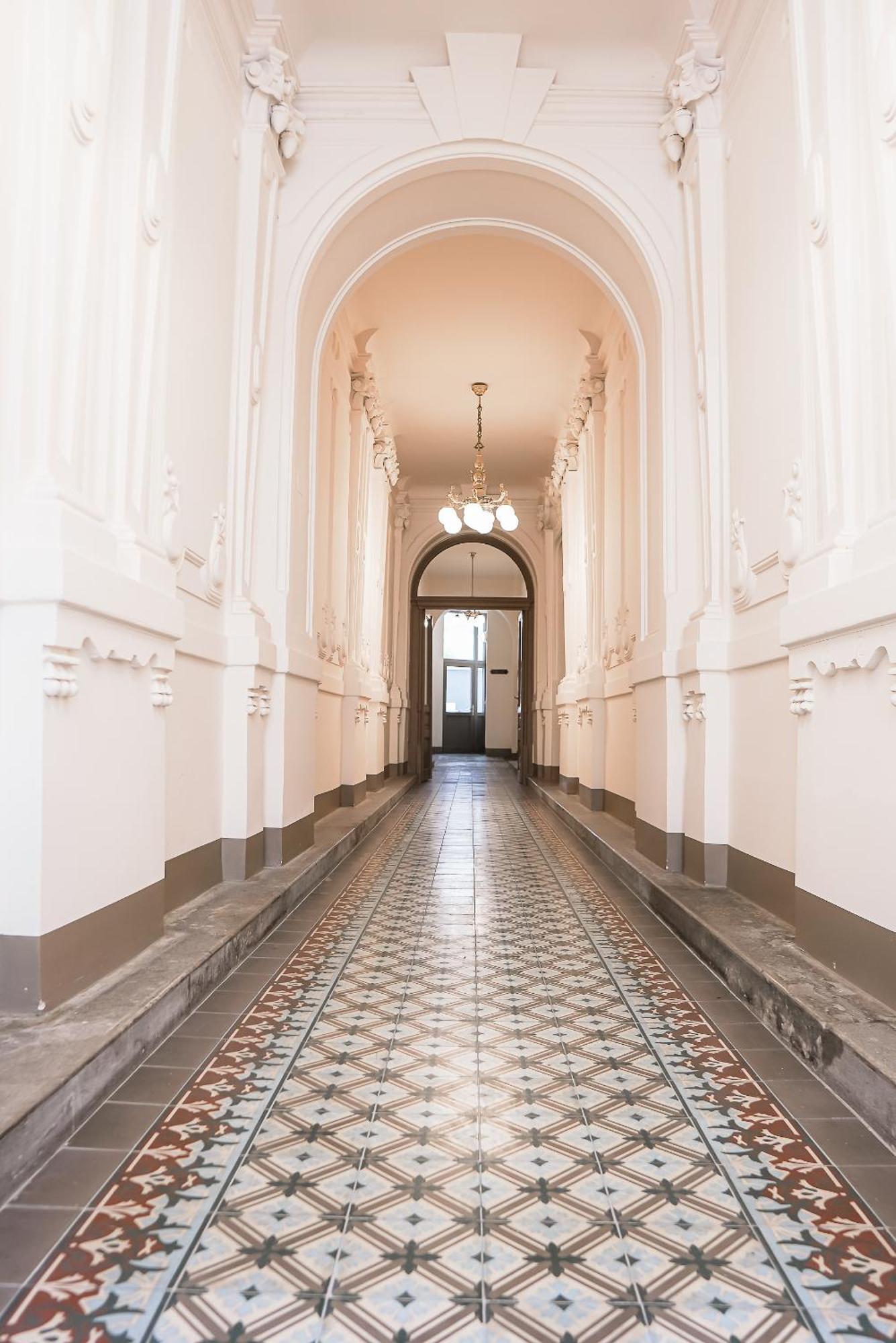 Heymi Zentagasse Apartamento