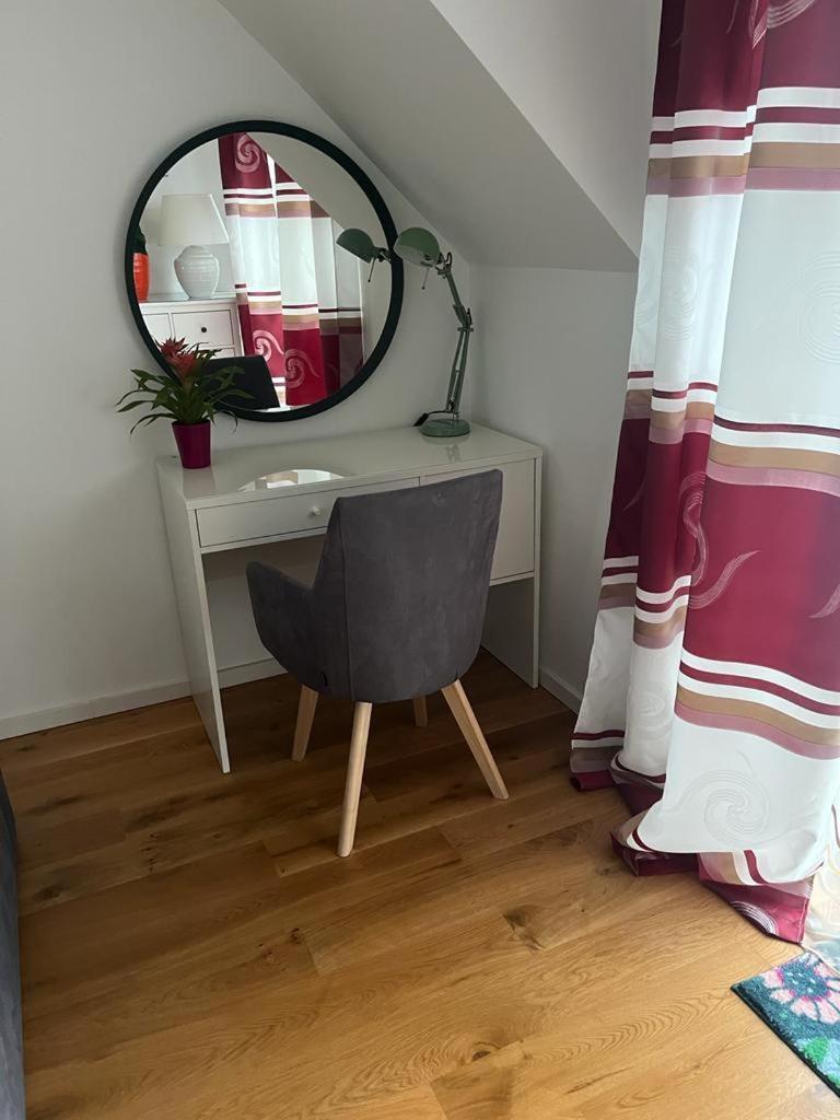 B-apartment 12