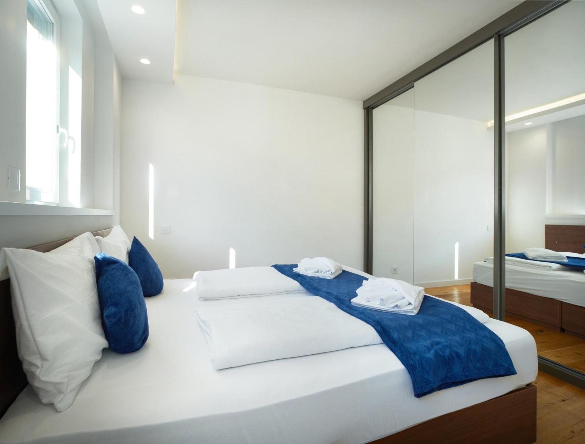 Nook Zehn & Loft By Irundo *