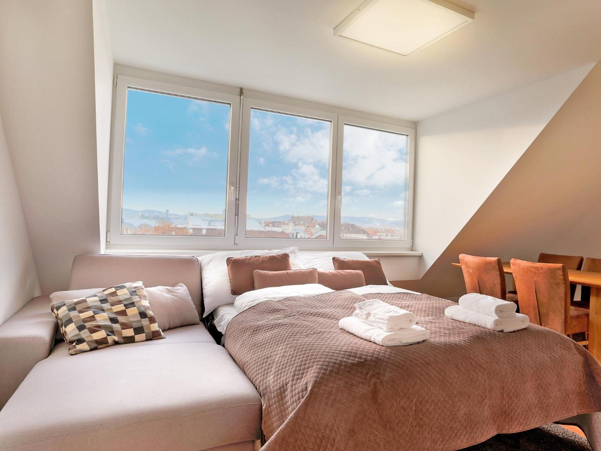 Sky9 Penthouse *