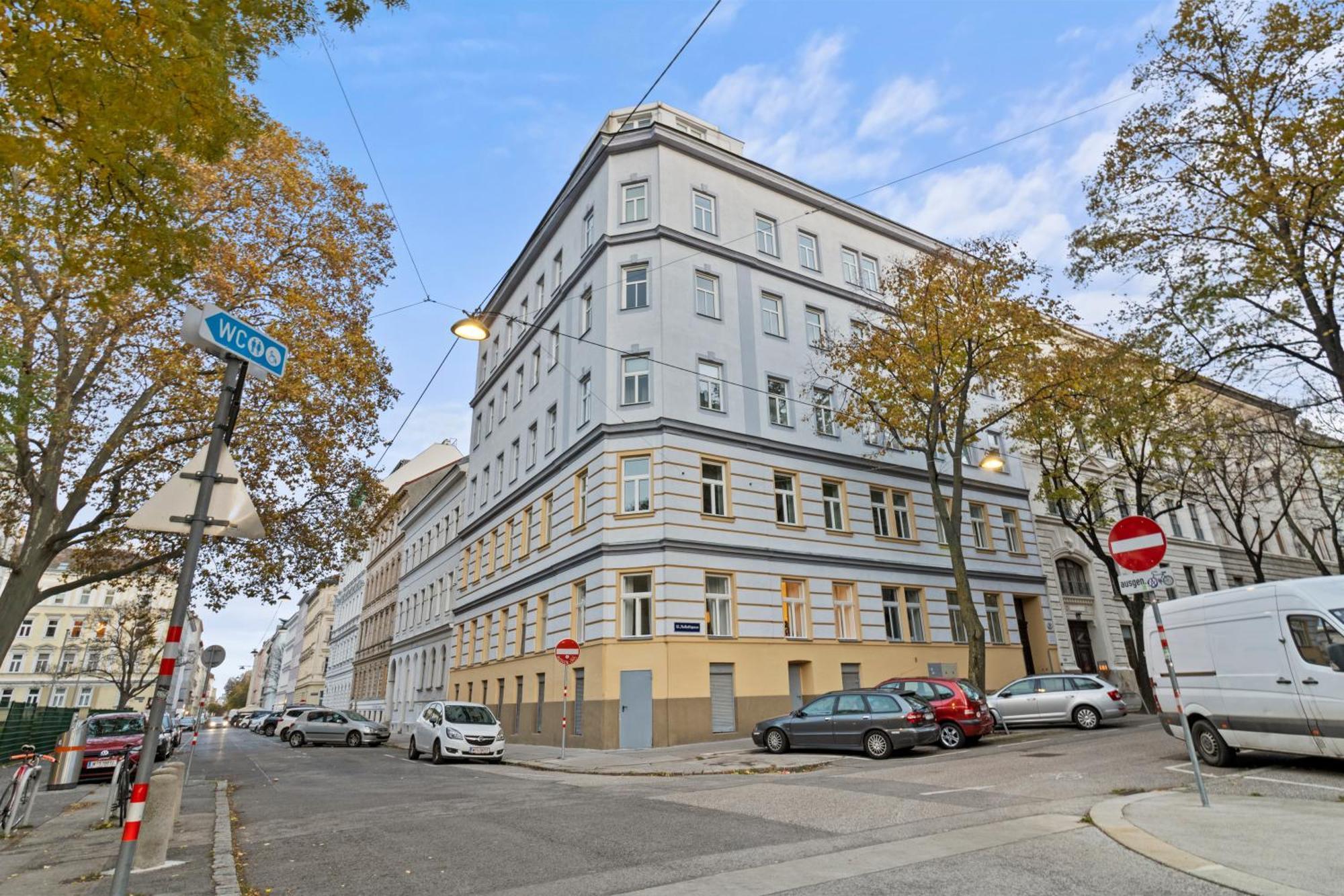 Designer Near Schoenbrunn Apartment Vienna