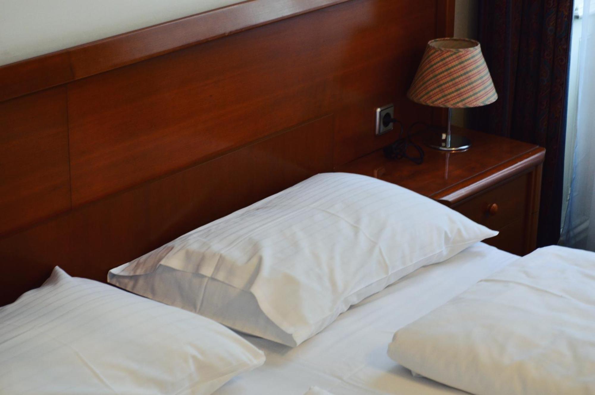 Guest house Lumes - Self Check In 4*
