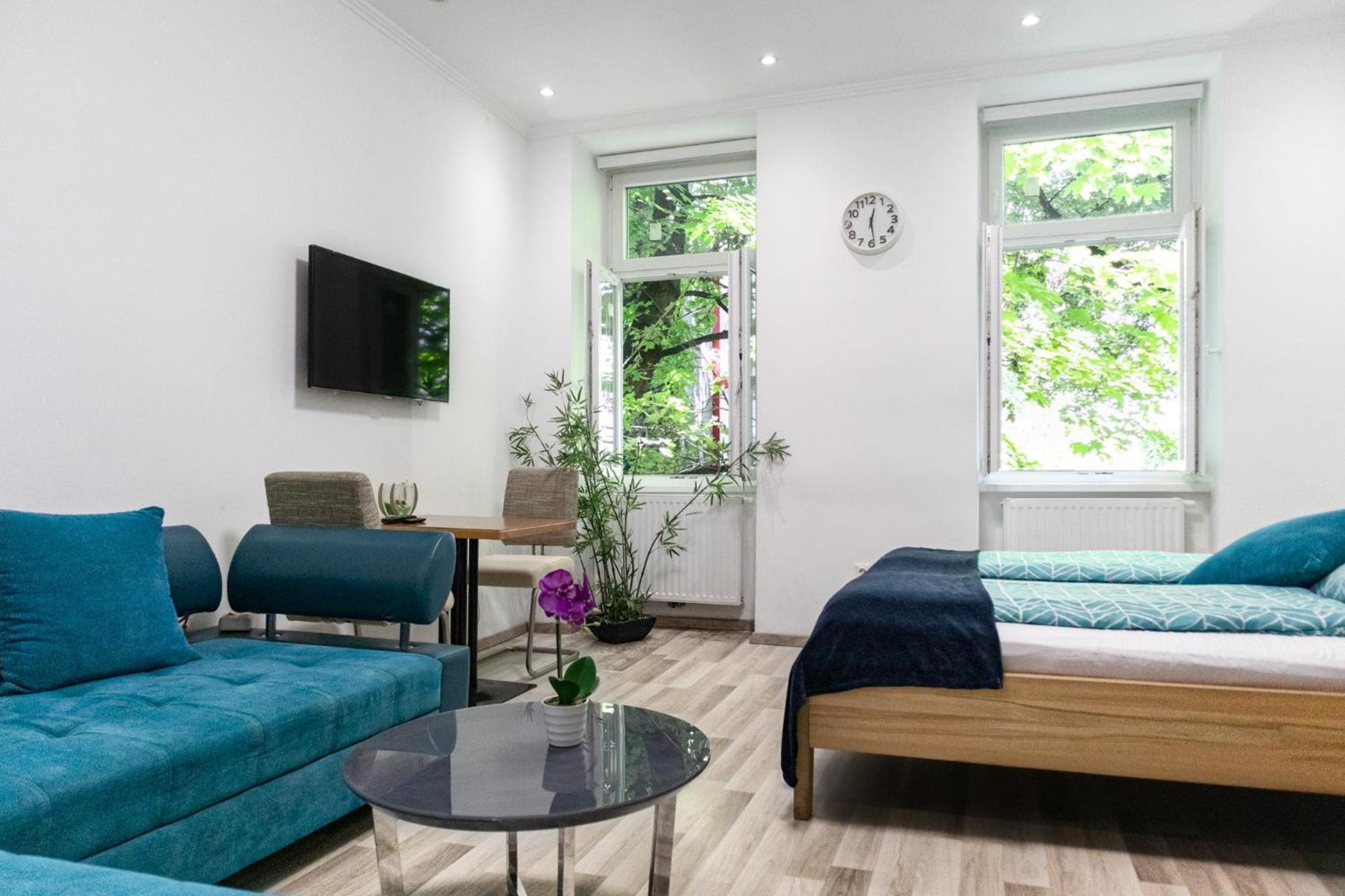 Chic 1br Near Biggest Amusementpark Of