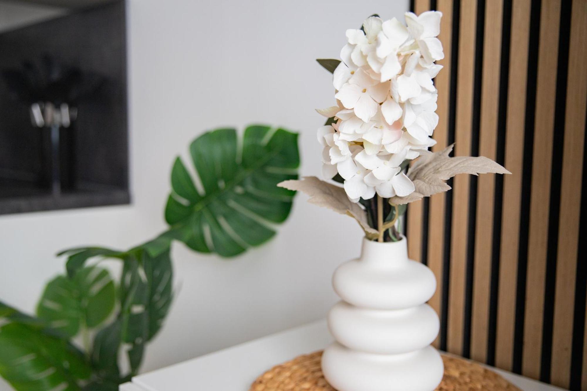 Stylish - 3 Min To U1 Kagraner Platz Apartamento *