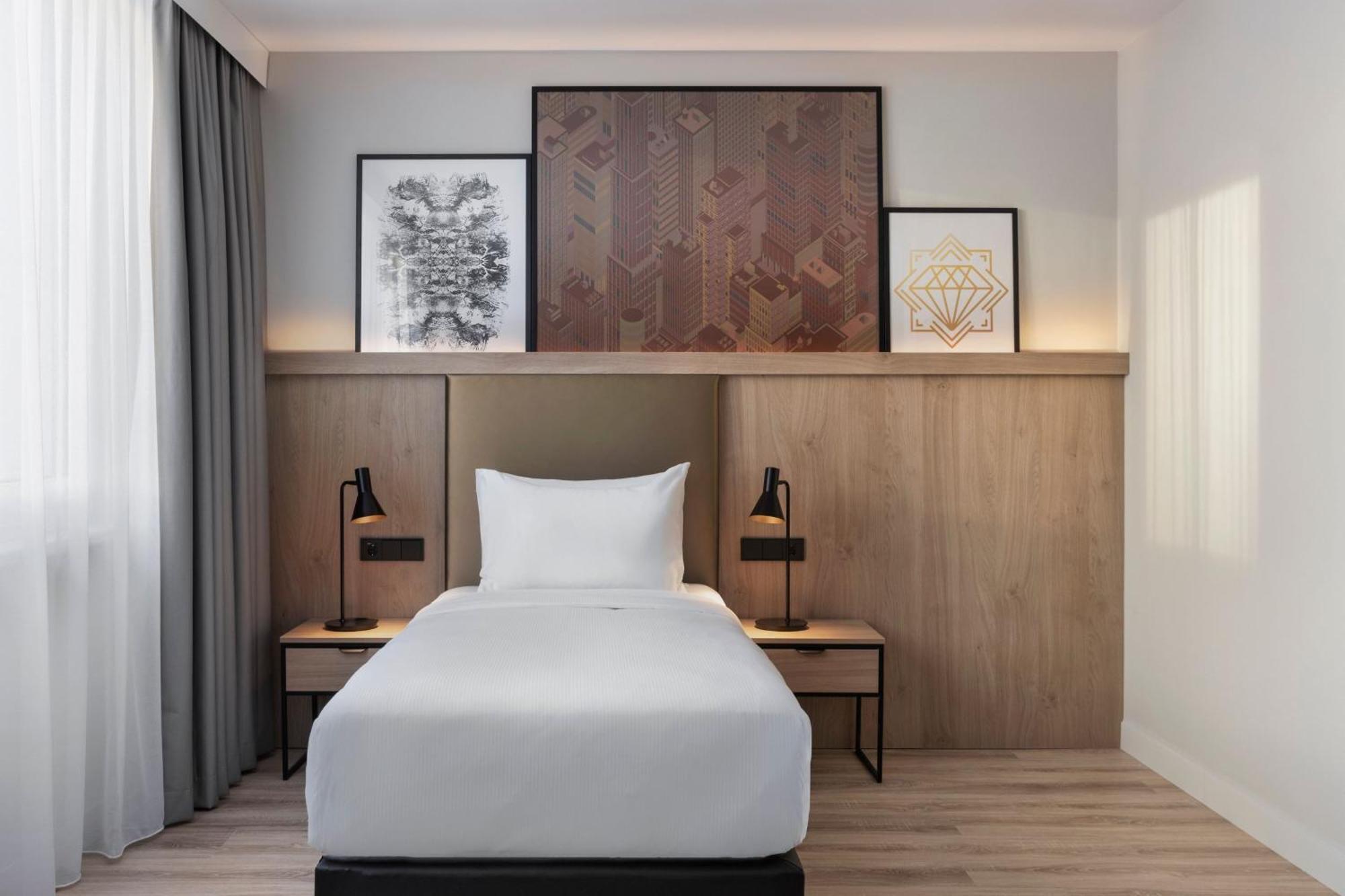 By Marriott East Aparthotel 4*