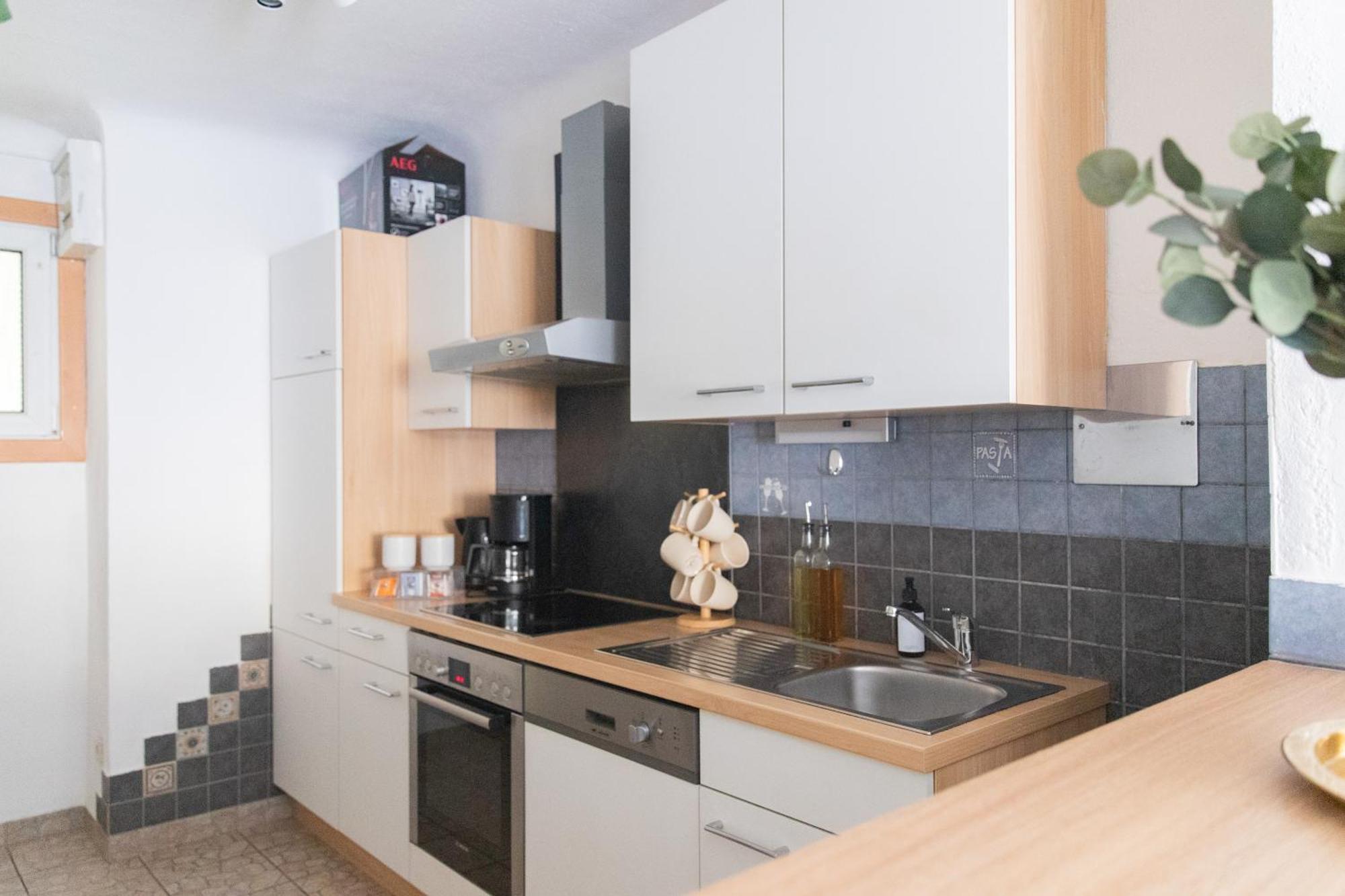 Apartment, 3 Min To U1 Reumannplatz Apartment *