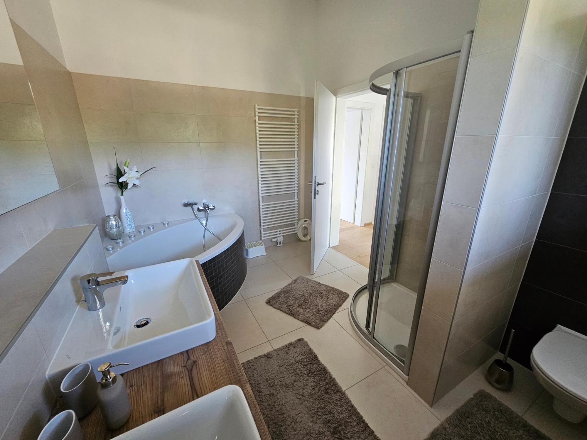 Cosy & Elegant Cityhouse With Garden *