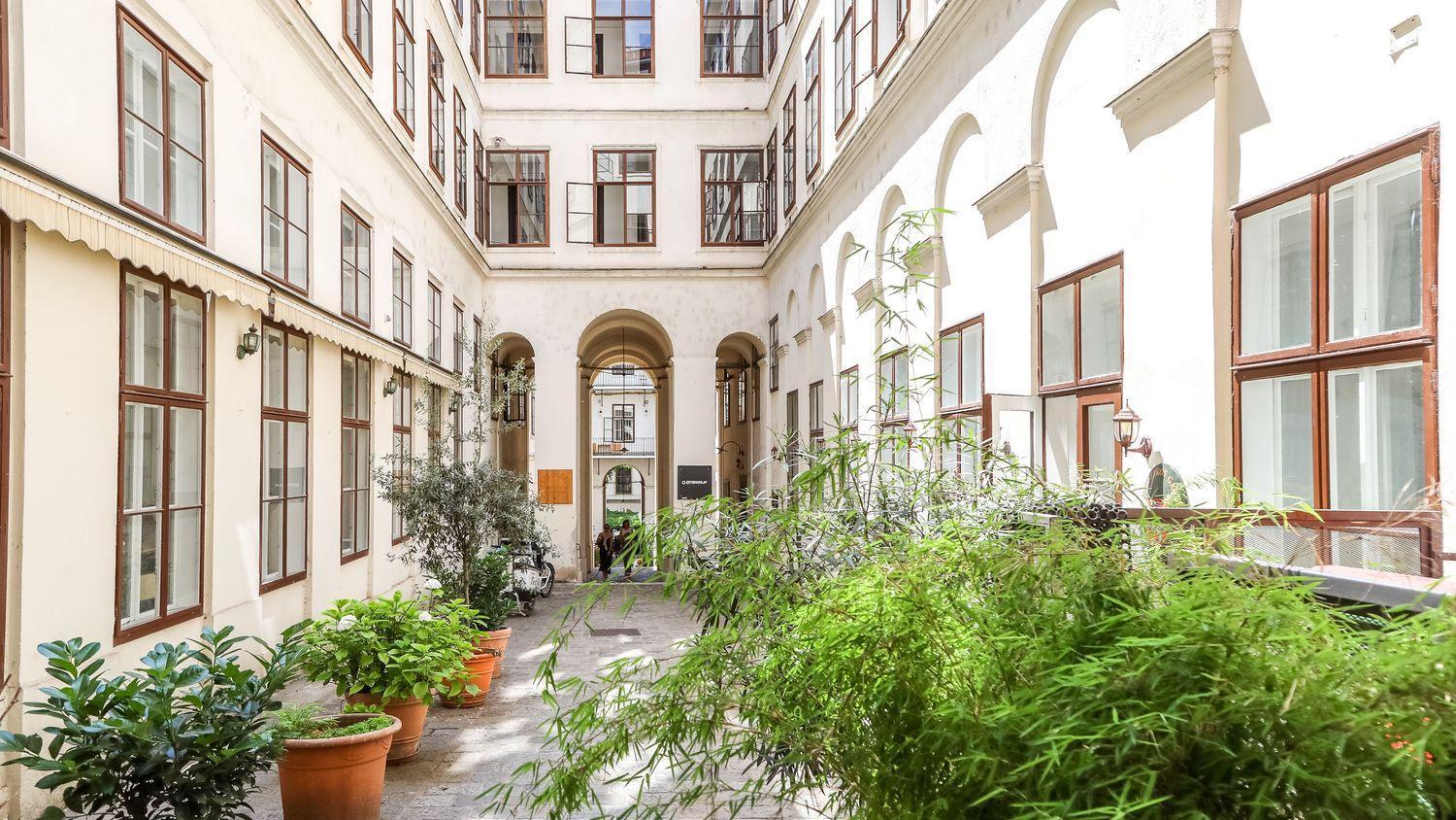 Apartment Cosy In A Perfect Location 1070 Historical Part Of *