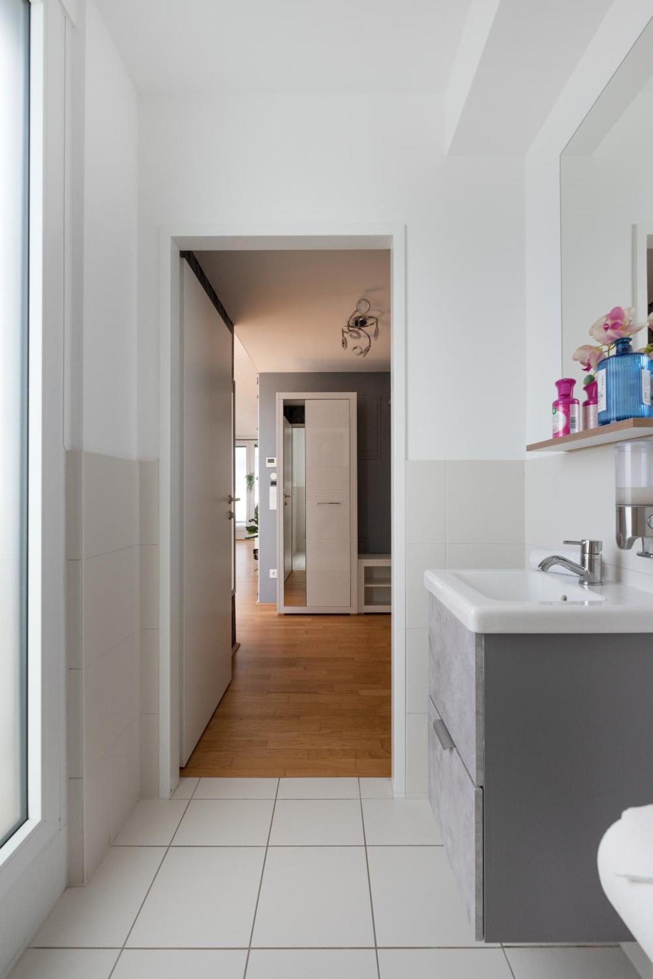 Apartment Mit Traumhafter Dachterrasse&weitblick *