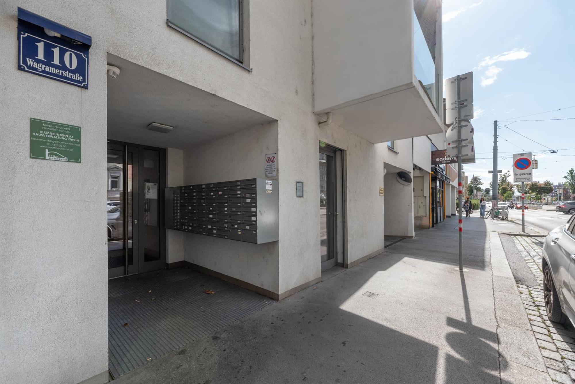 Apartment Mit Traumhafter Dachterrasse&weitblick Wien