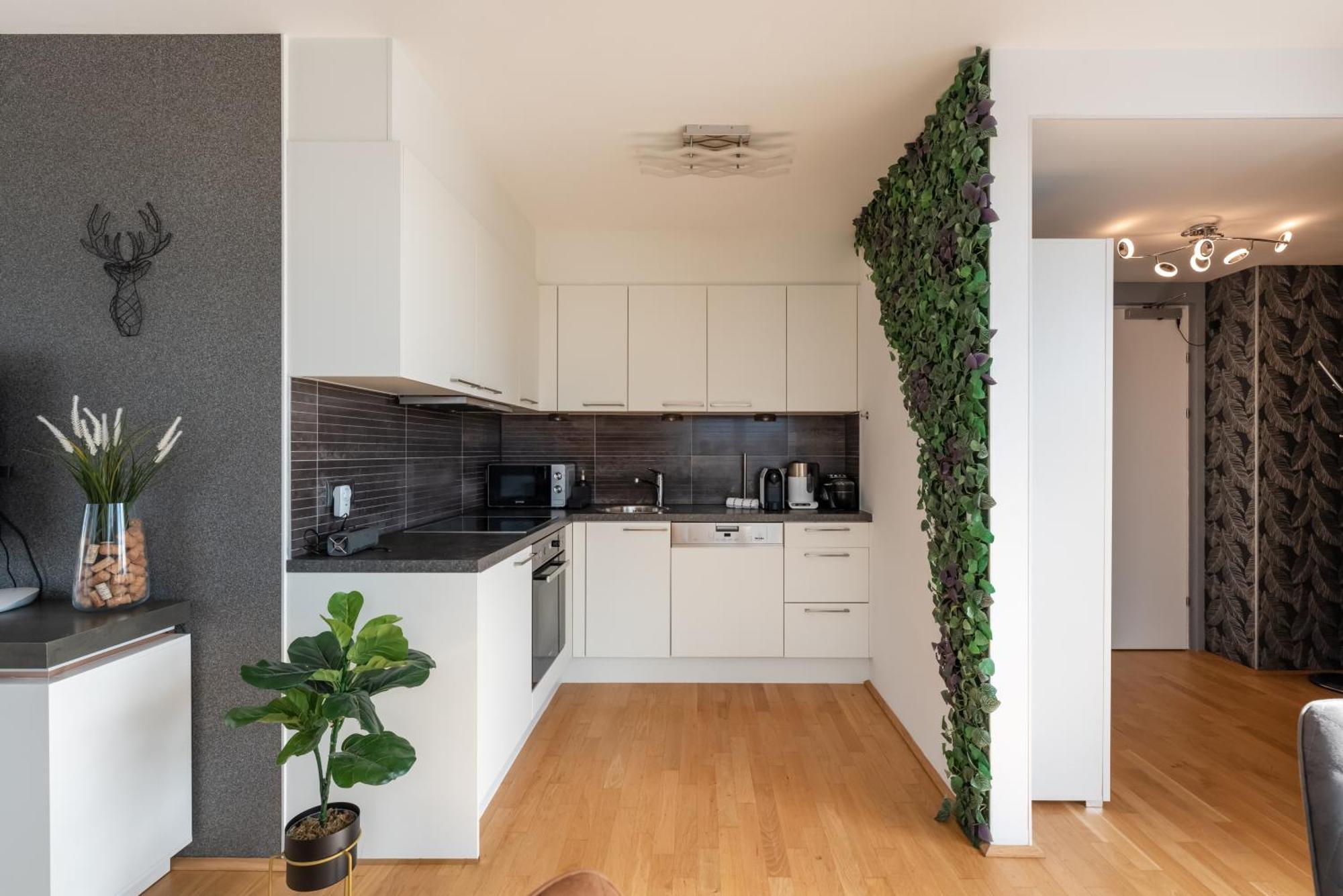 Apartment Mit Traumhafter Dachterrasse&weitblick *