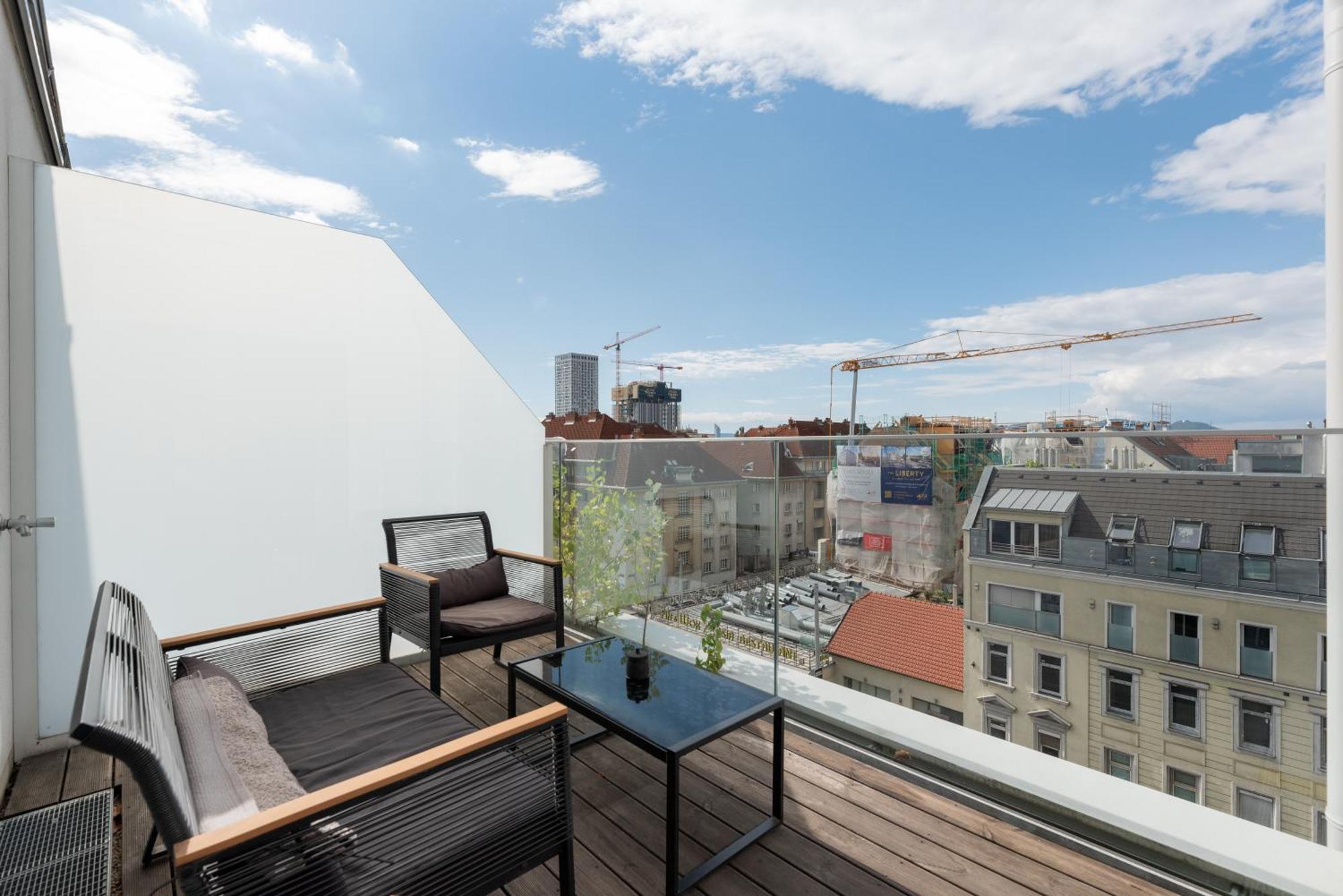 Mit Traumhafter Dachterrasse&weitblick *