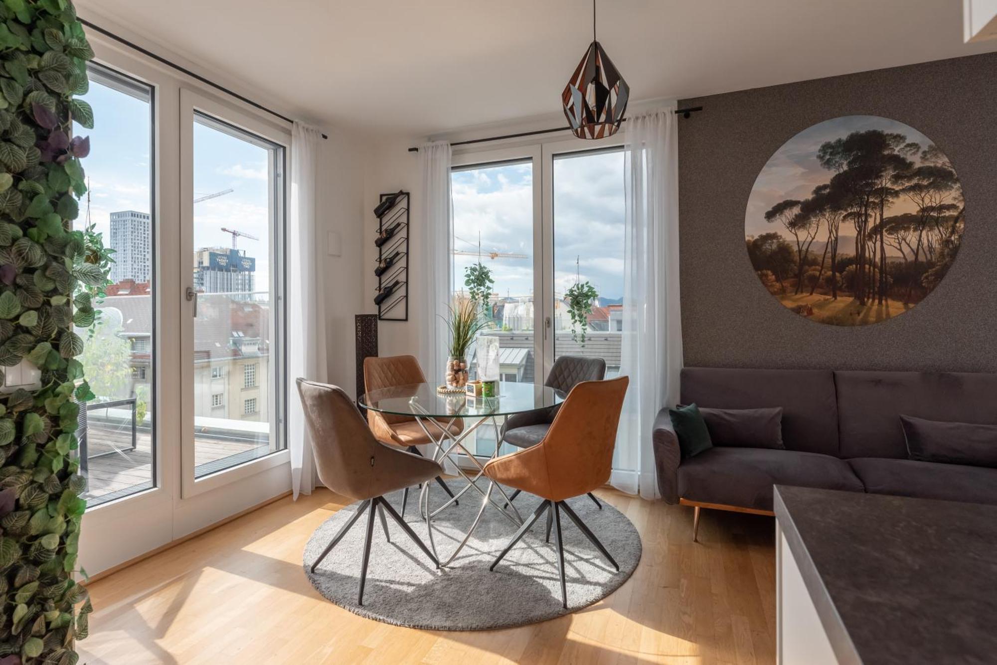 Mit Traumhafter Dachterrasse&weitblick