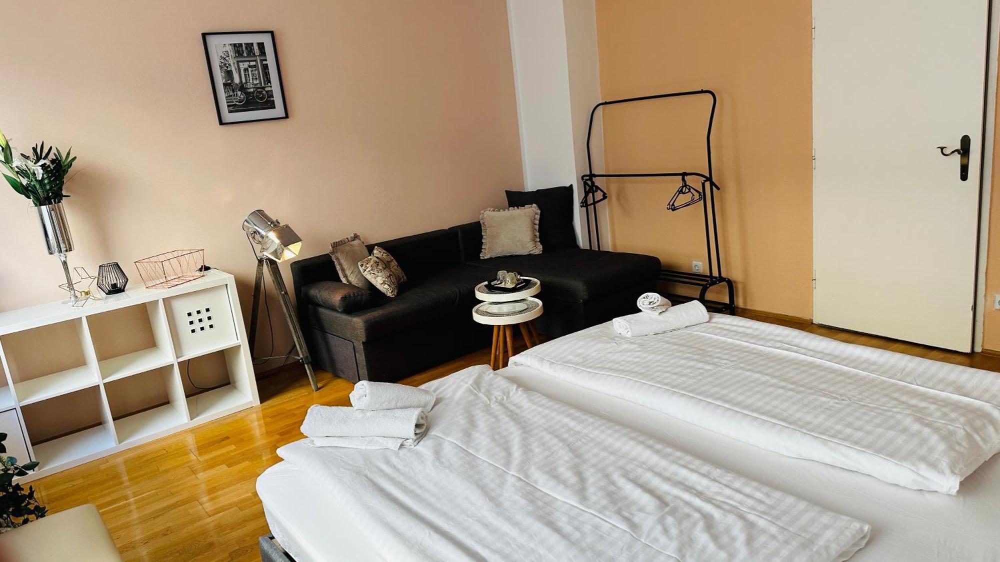 Apartment 12-fratelli Schloss Schonbrunn 10 To Vienna