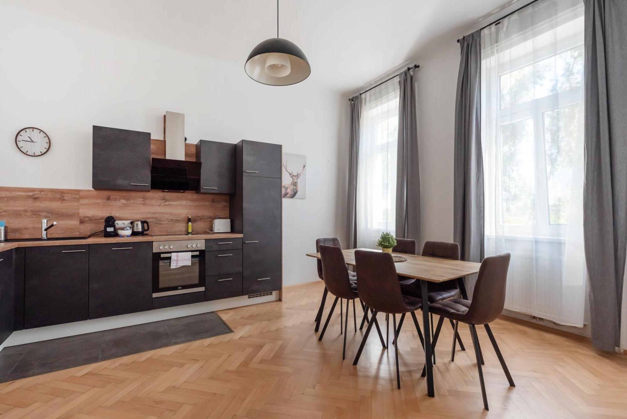 Appartamento Zentrale Lage Mit Direkter Anbindung Ans Zentrum *