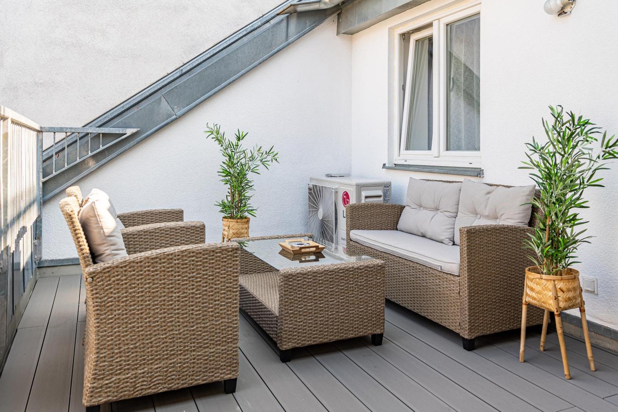 With Balcony Near Augarten Apartment Vienna