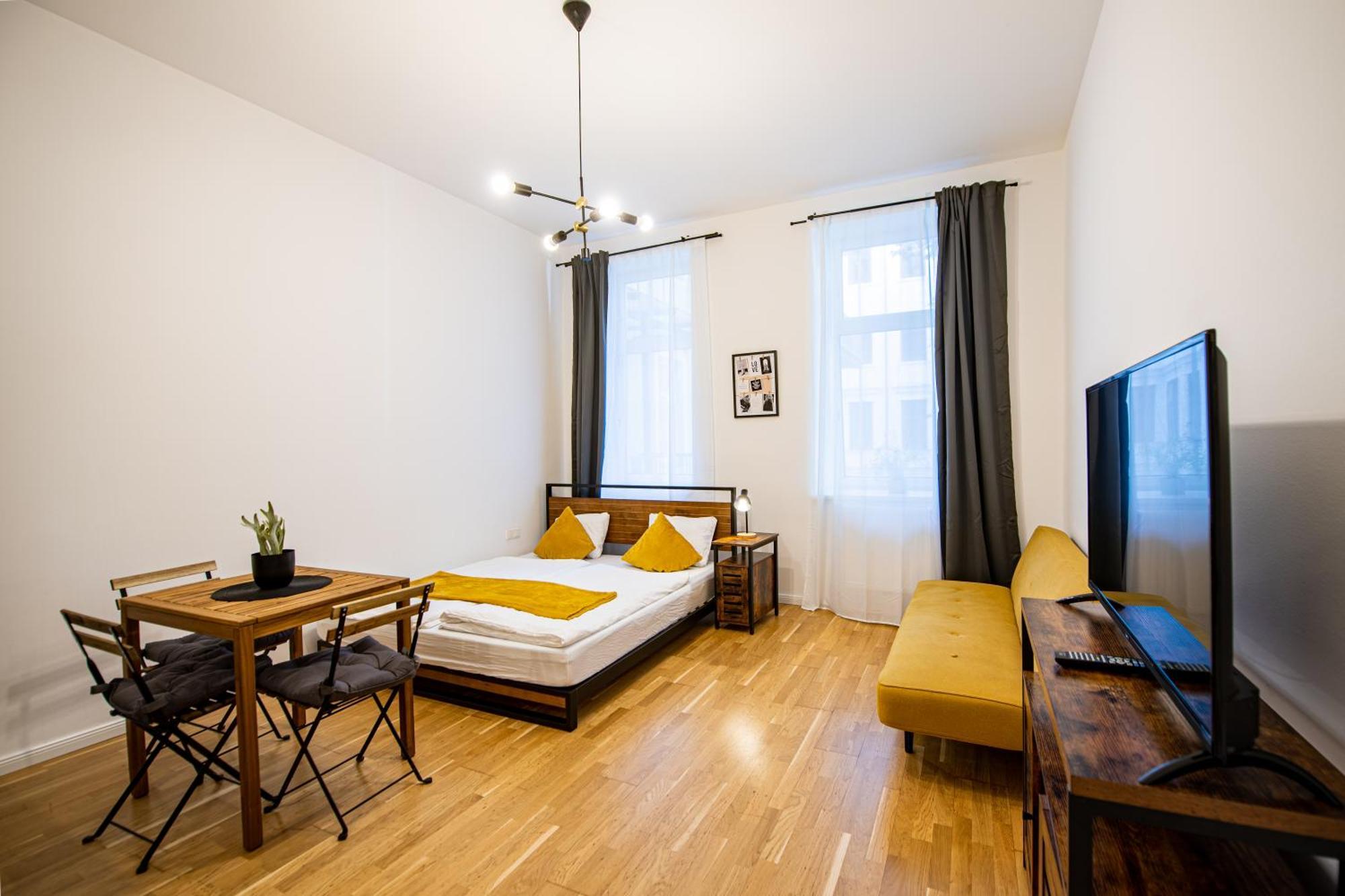 My City 1 Bedroom Apartment *