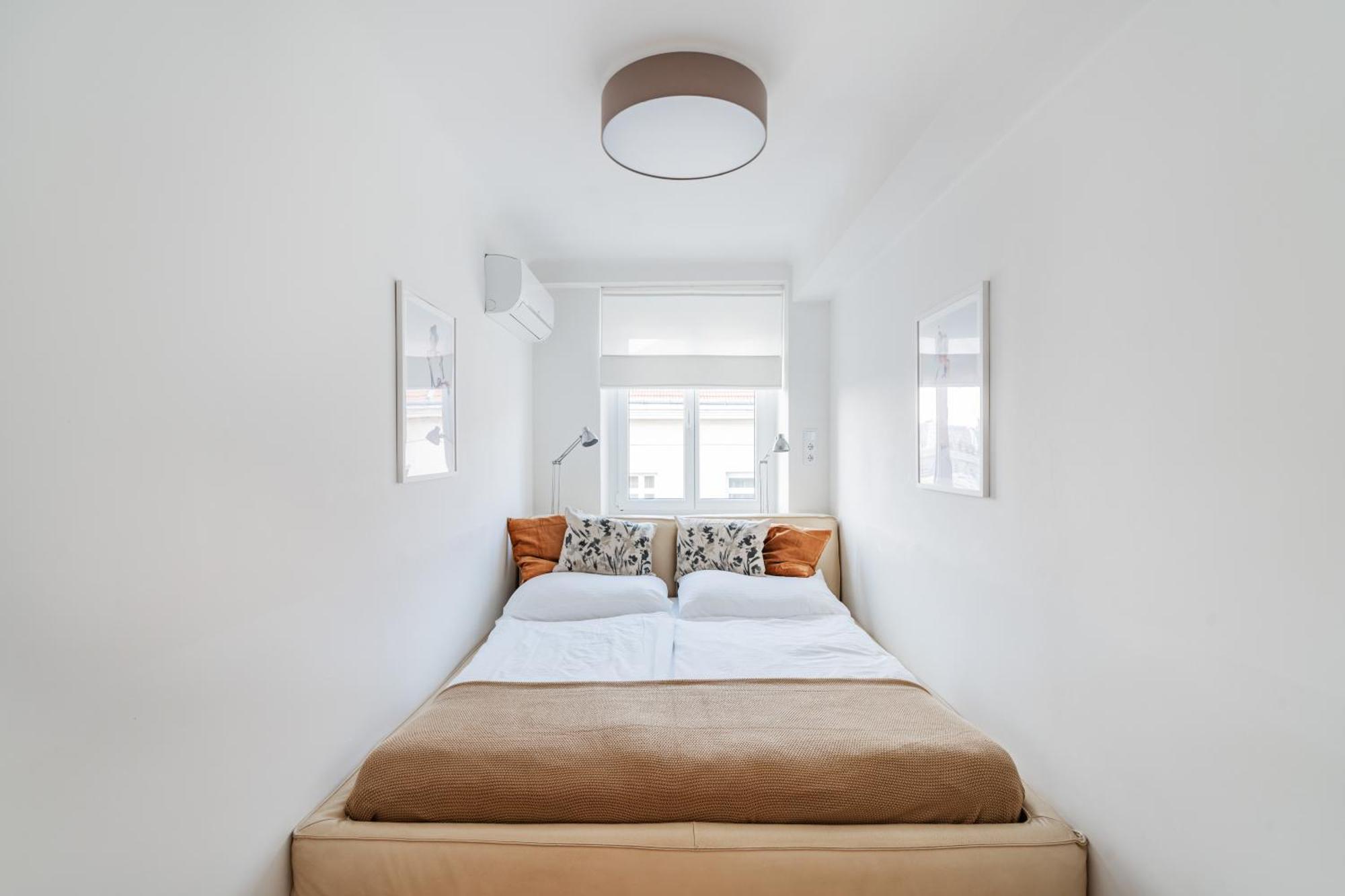 Central 60m2 10 Min Walk From Main Station *