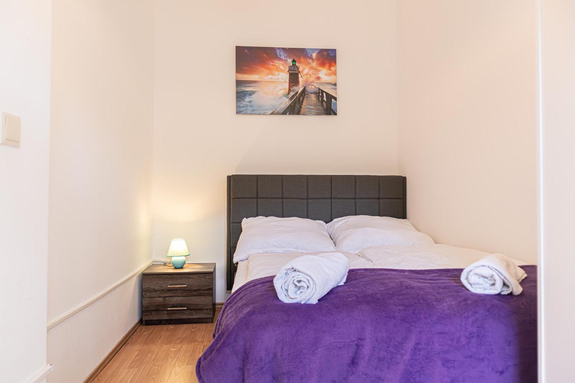 Spacious 2br Great Location - Near Schoenbrunn Apartment