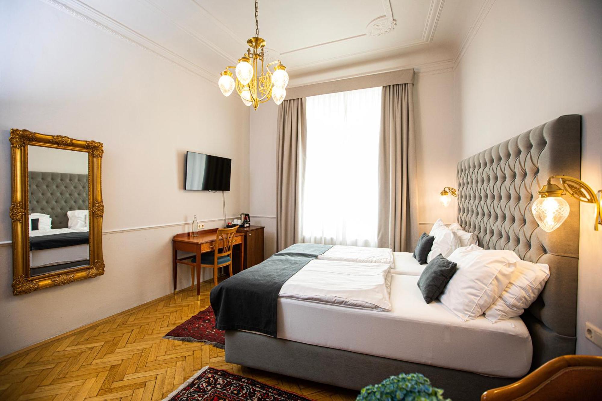 Boutique Nossek Hotel 3*