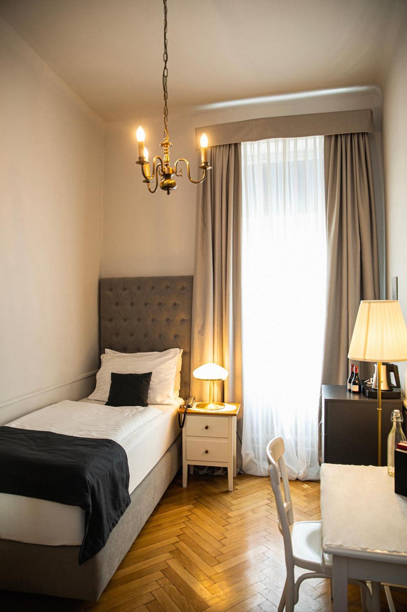 Boutique Nossek Hotel 3*