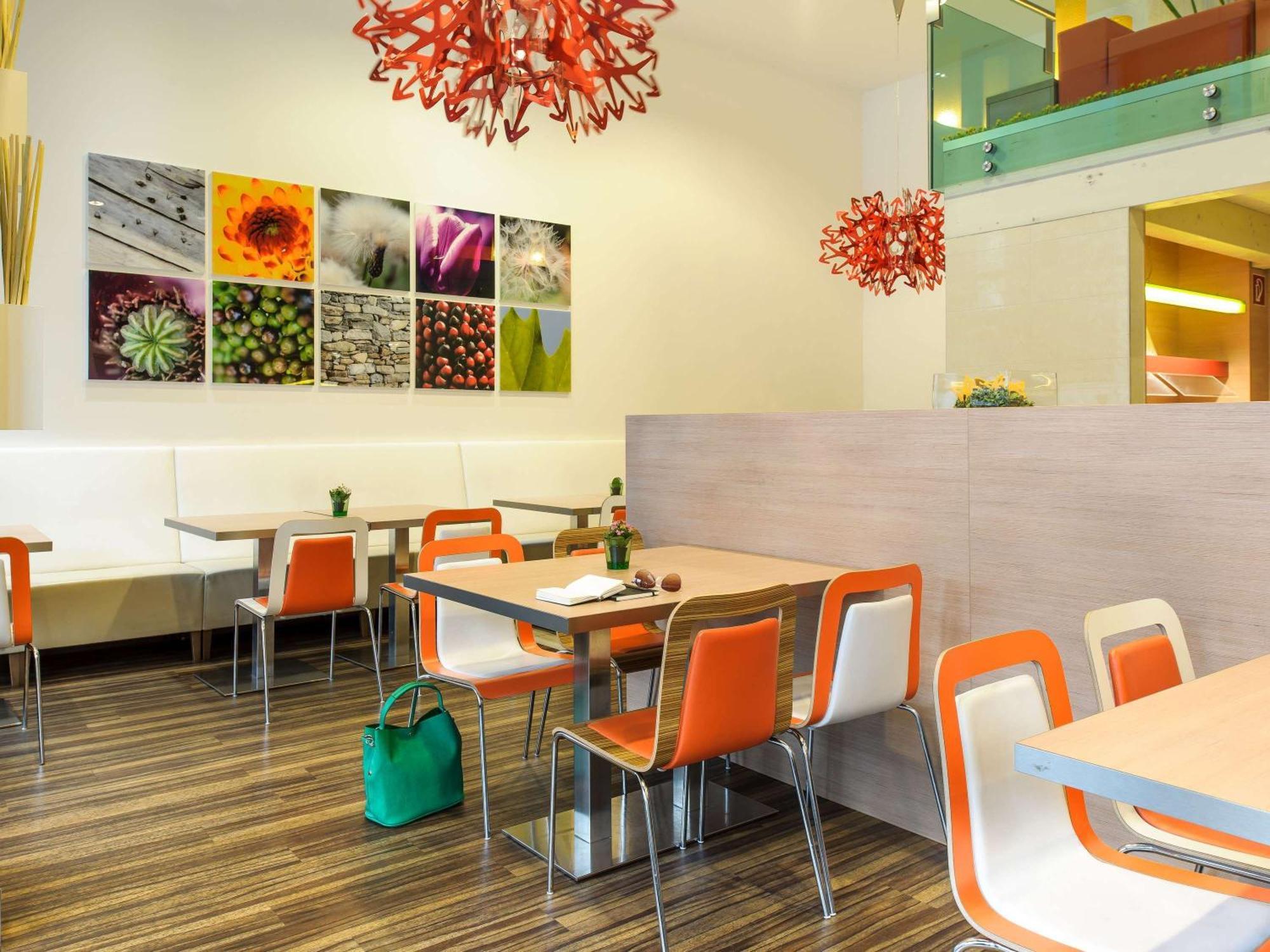 Ibis Messe Hotel 3*