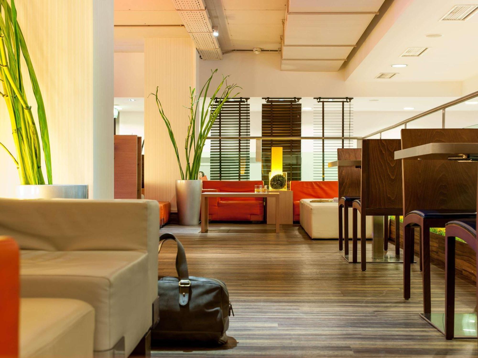 Ibis Messe Hotel 3*