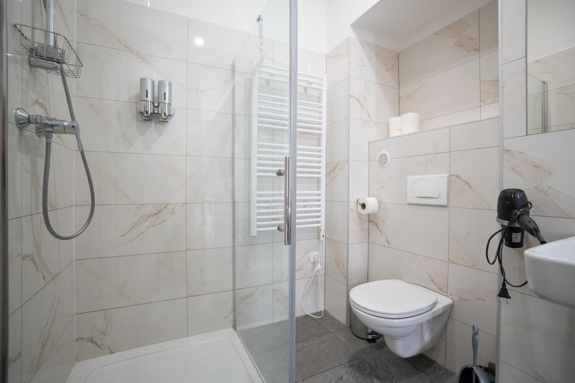 Apartamento Beautiful New Near Center
