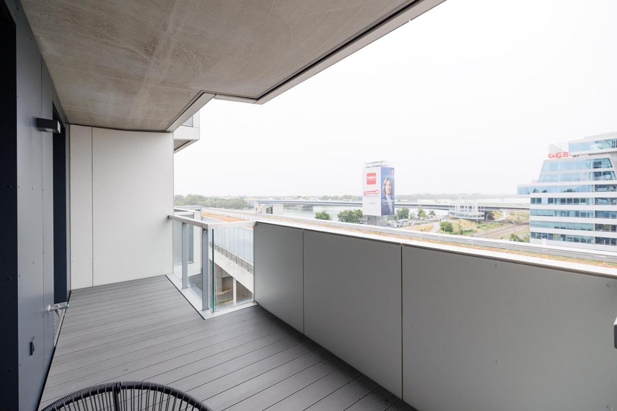 Lovely In Marina Tower - 10min To Center Apartamento Viena
