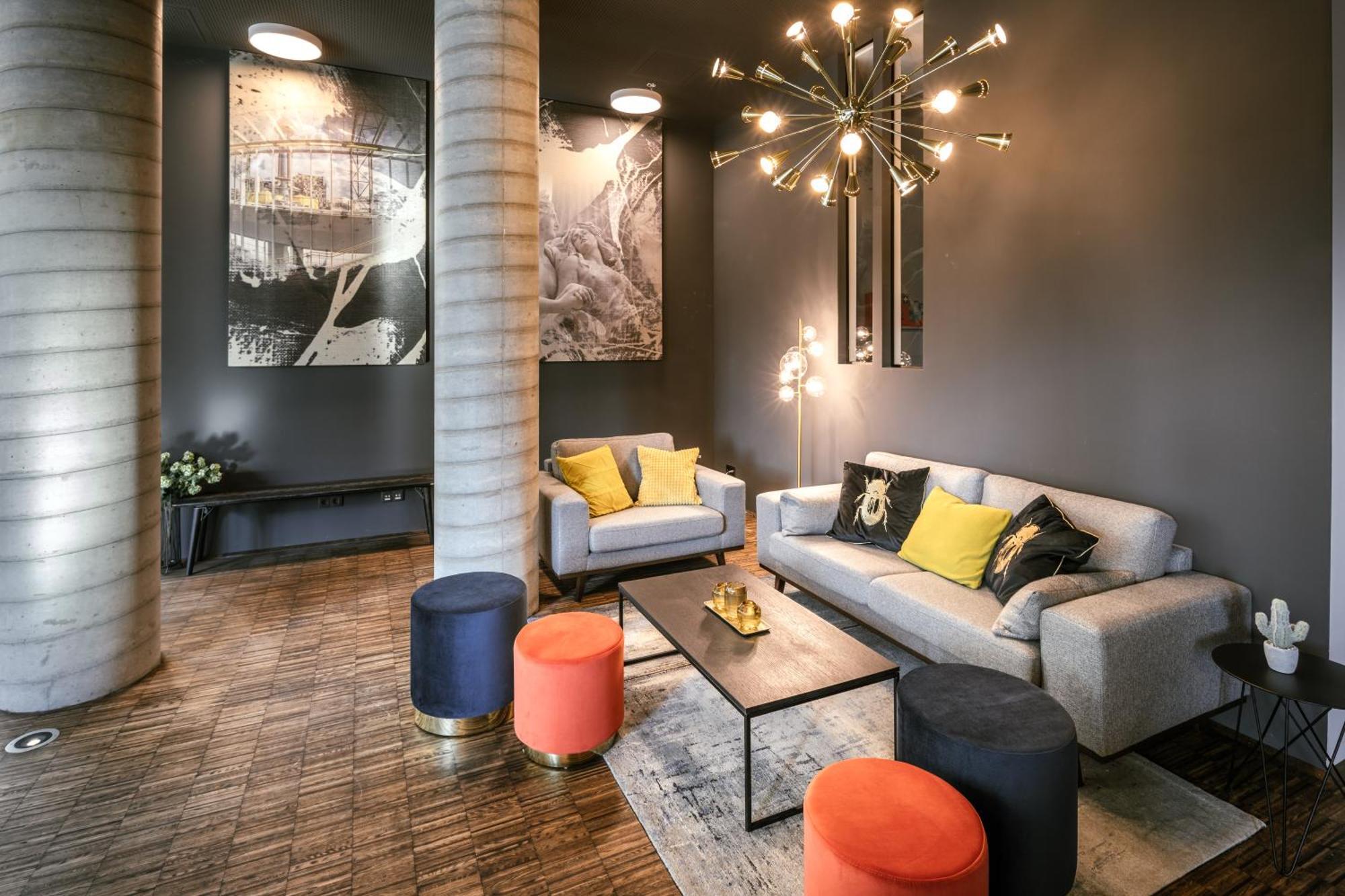 Aparthotel Adina Serviced