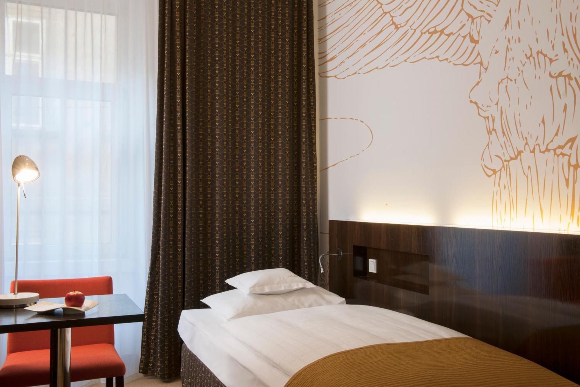 Hotel Alma Boutique-hotel 4*