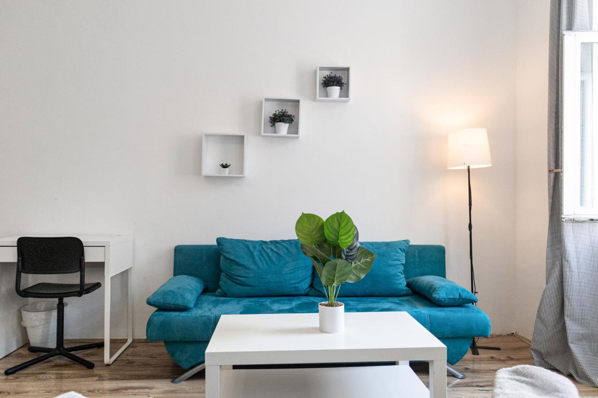 Affordable 2br Apt- Connected To The Whole Apartment