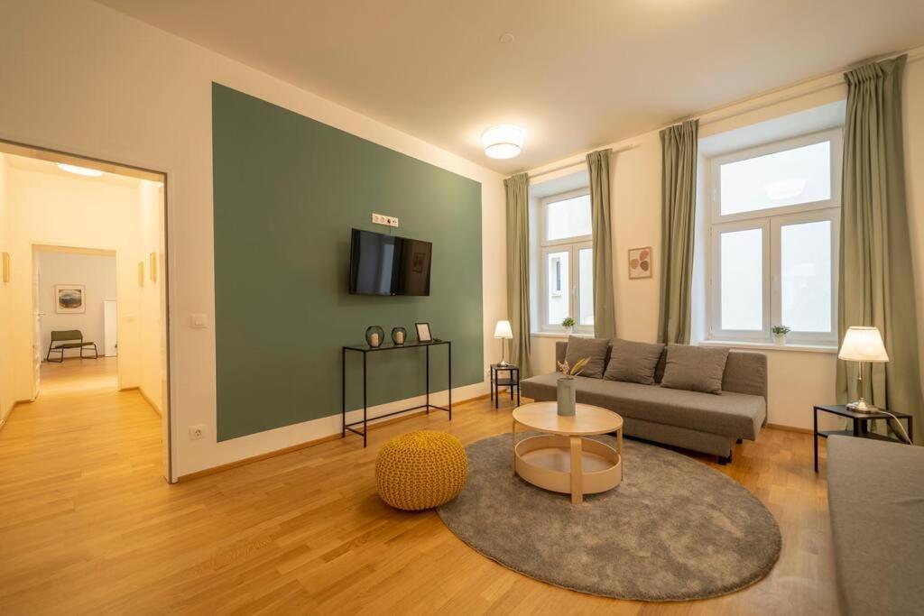 Spacious Mitten In Apartment Vienna