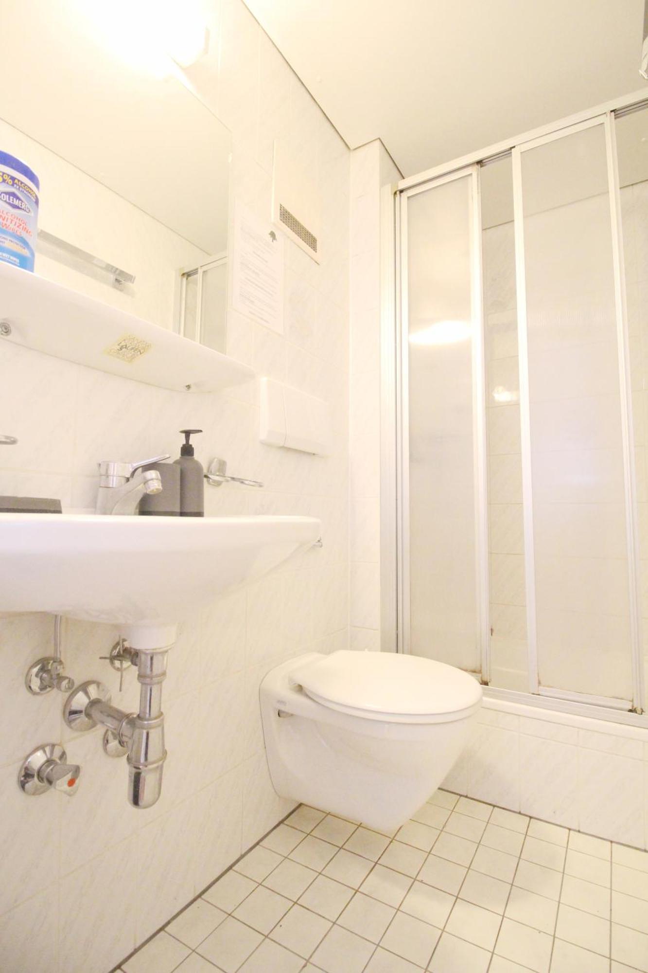 Triple In Hutteldorfer Strasse Area Aparthotel *