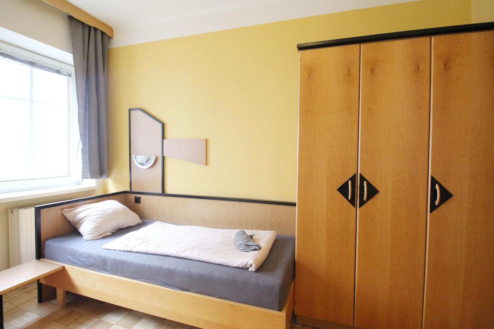 Triple In Hutteldorfer Strasse Area Aparthotel Viena