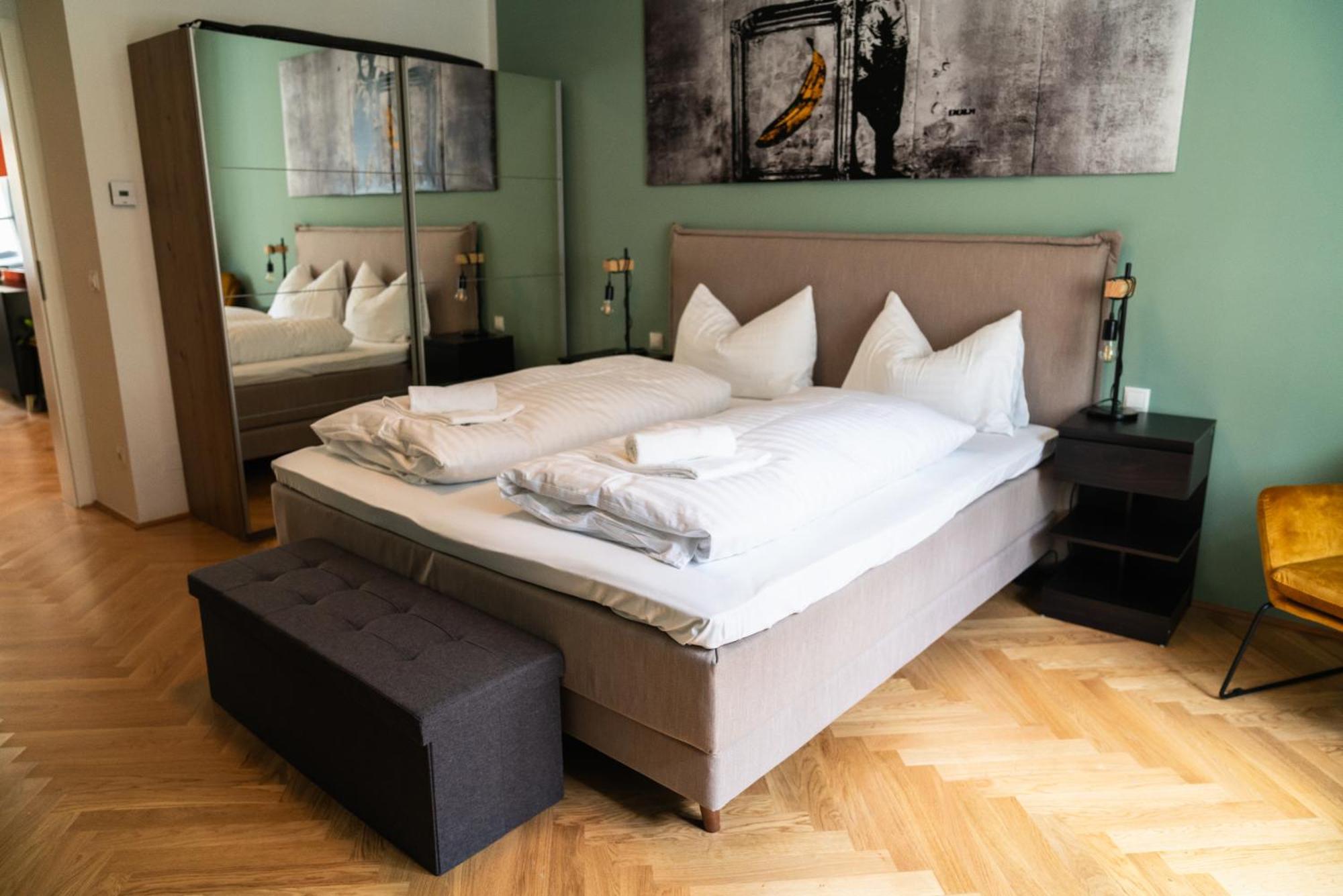 City: Live, Work, Play Apartment *